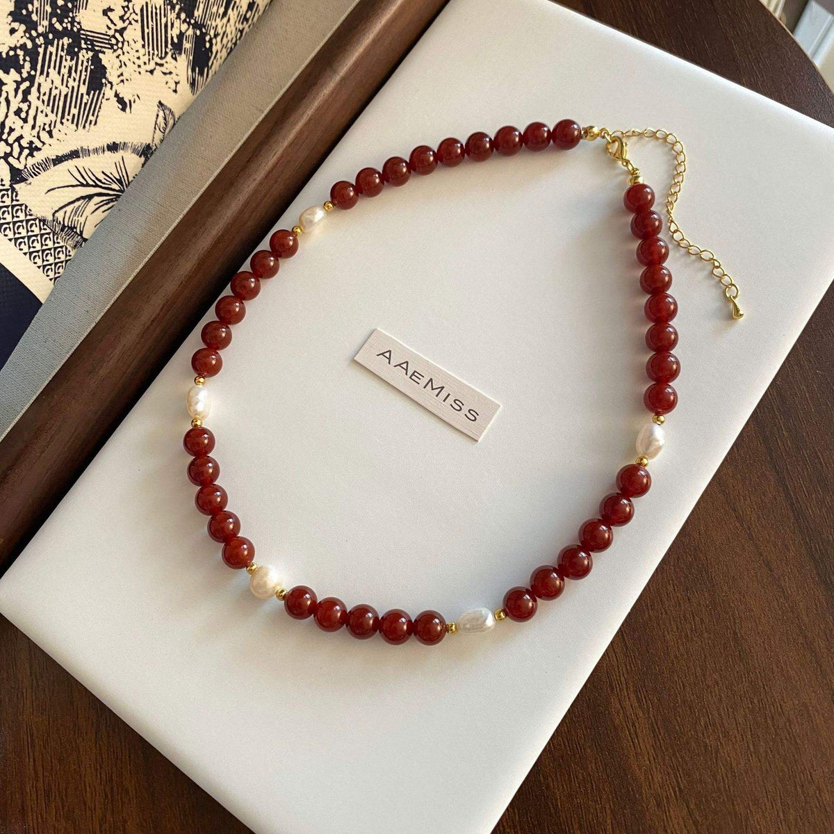 Red Agate Bead Necklace with Freshwater Pearls – Elegant Women's Sweater Chain
